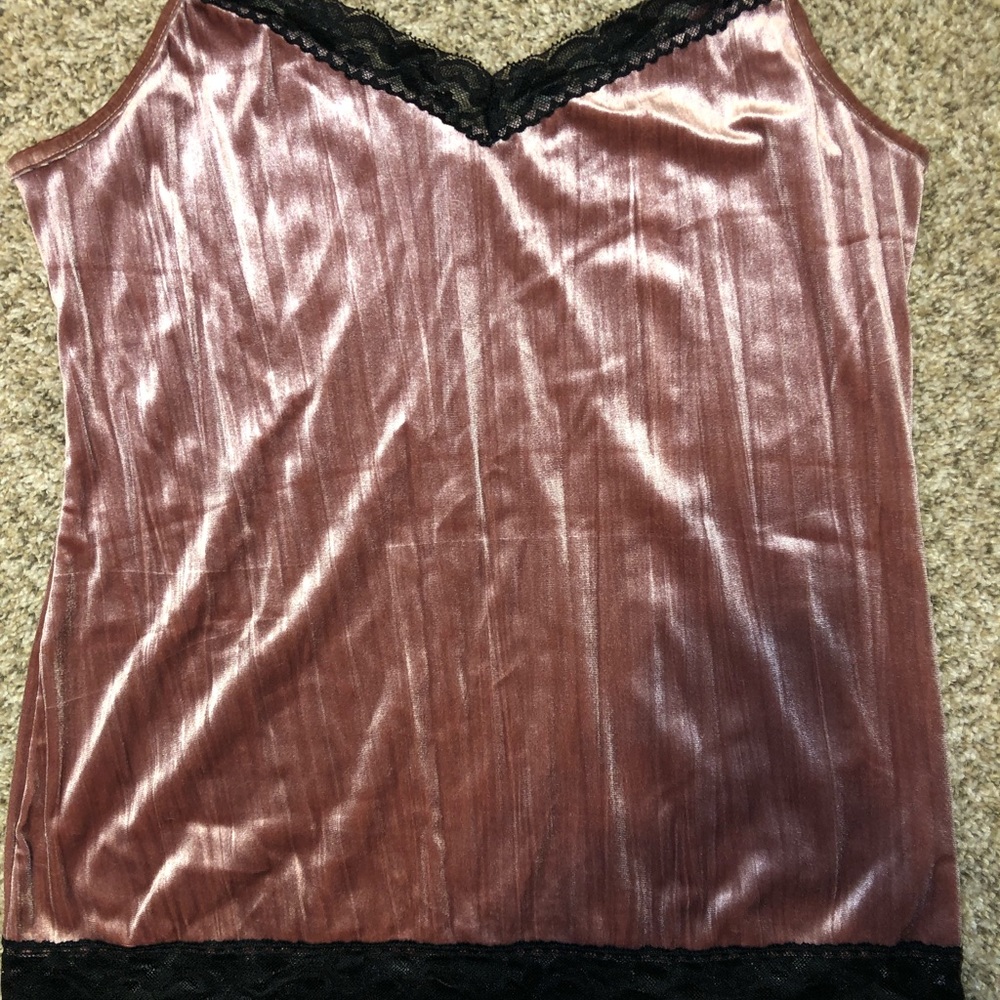 Velvet top